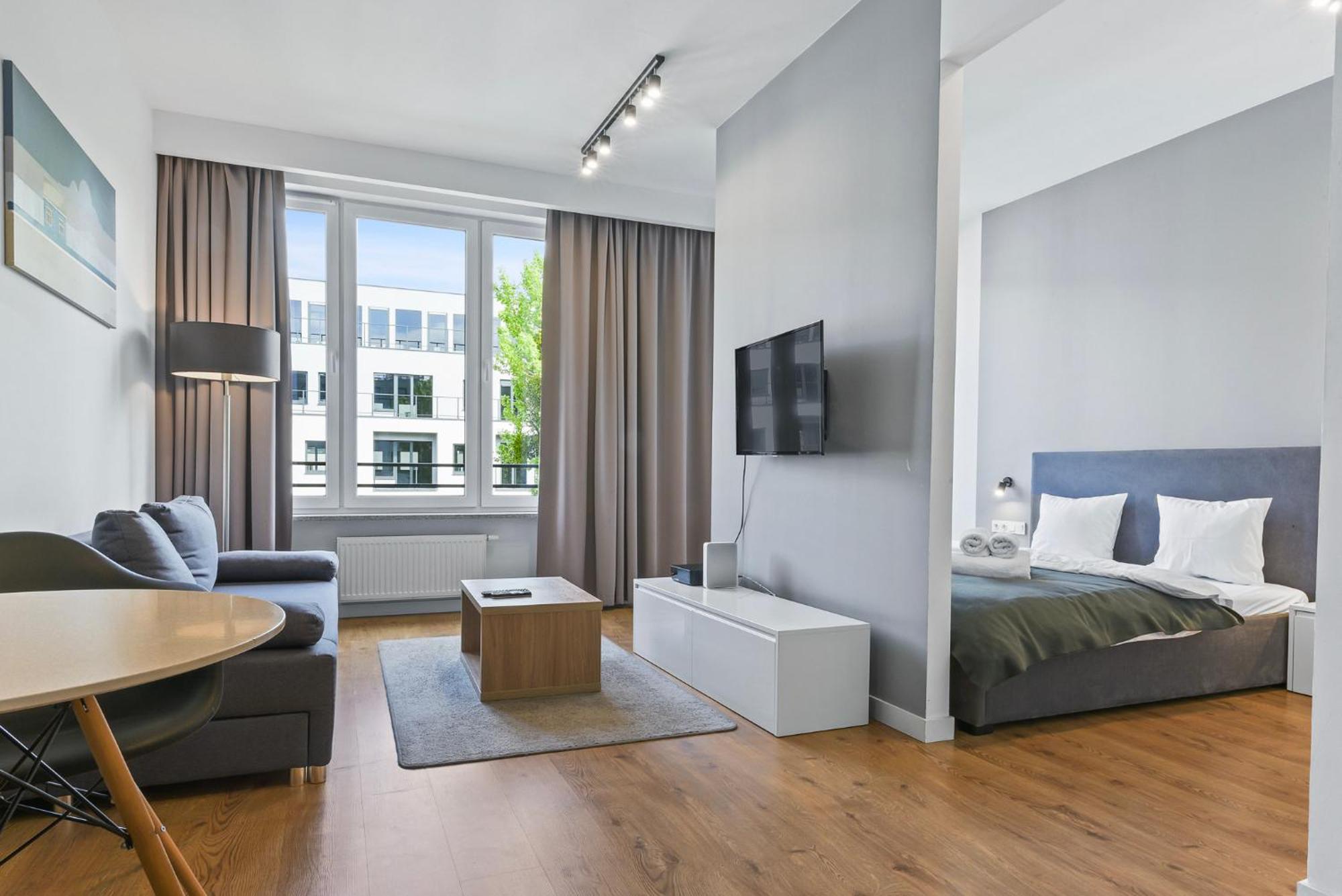Rentplanet - Apartament Slawinska ワルシャワ エクステリア 写真